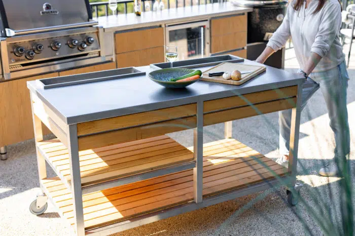 Table de cuisson outdoor passion pour une cuisine extérieure mobile